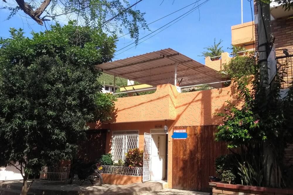 נוף חיצוני