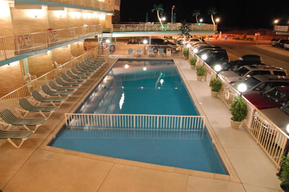 בריכה תמונה