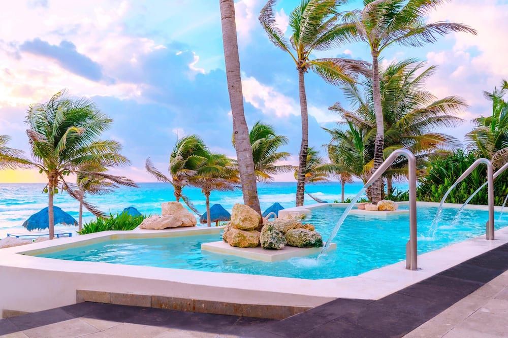 בריכה תמונה