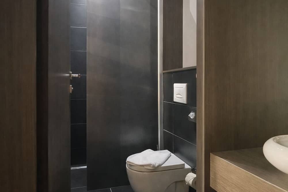 אחר