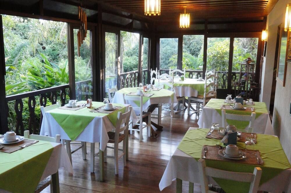 מסעדה תמונה