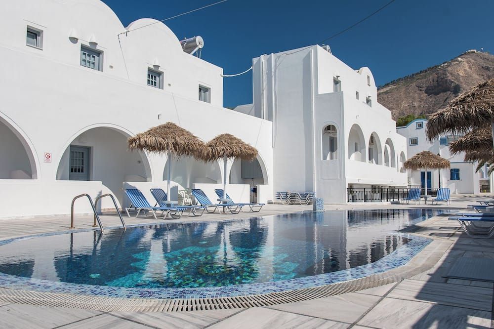 בריכה תמונה