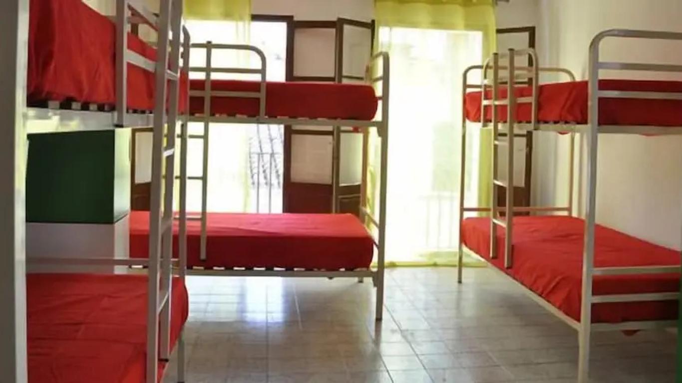 El Josemari Youth Hostel