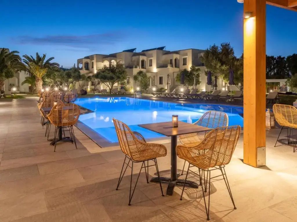 בריכה תמונה