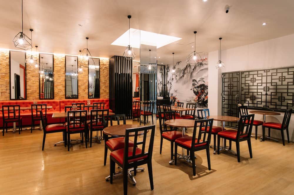 מסעדה תמונה