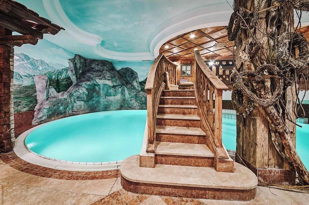 בריכה תמונה