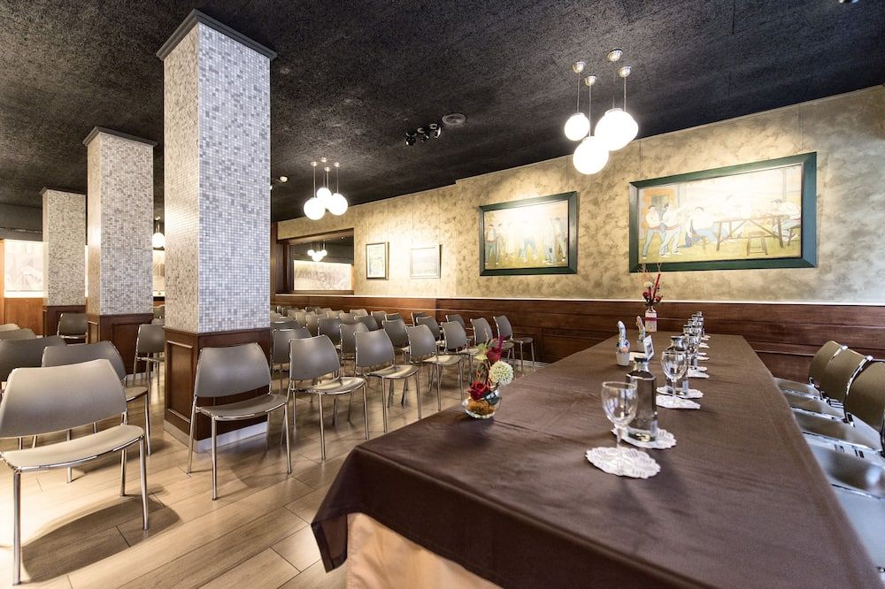 מסעדה תמונה