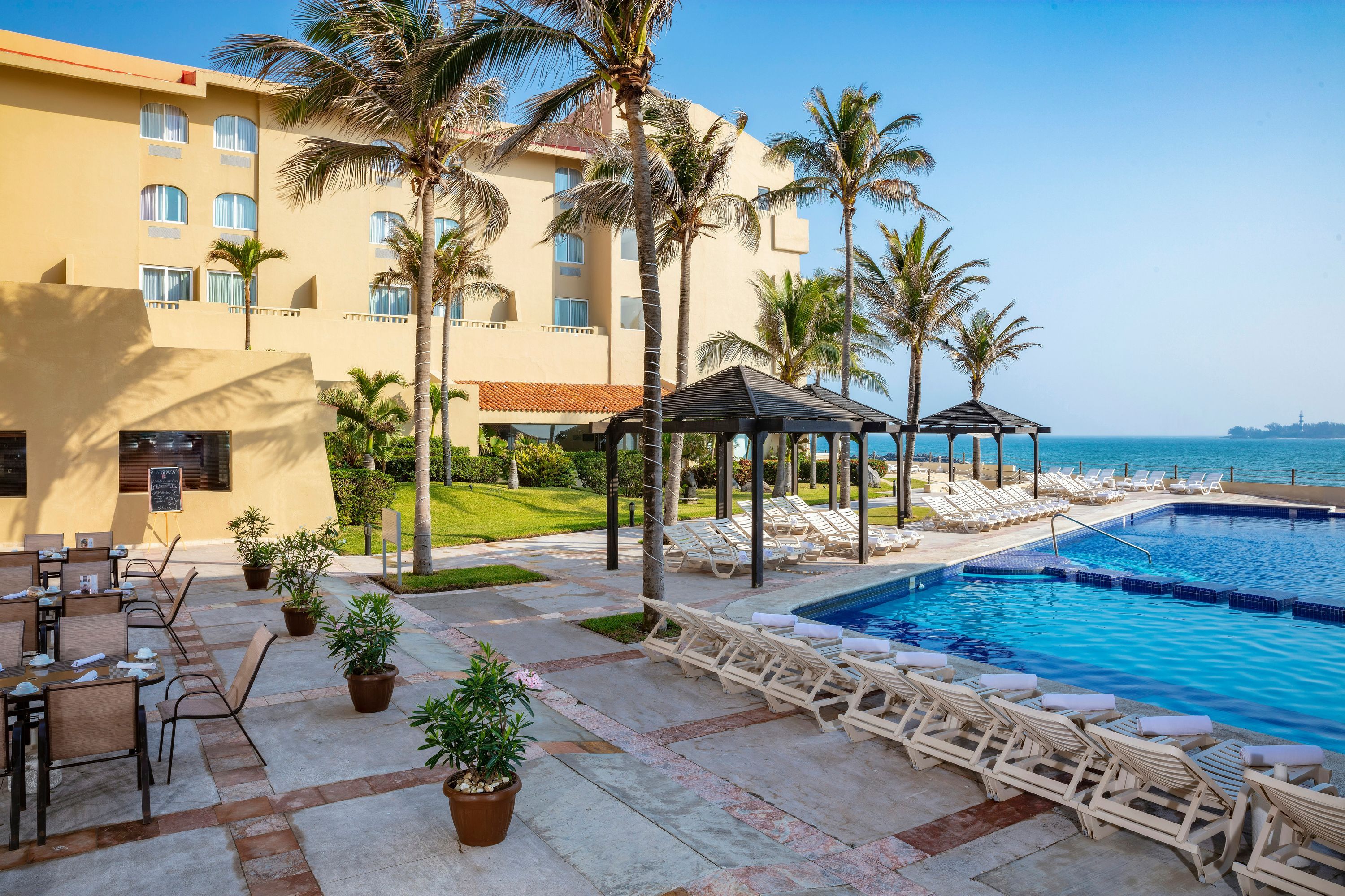 בריכה תמונה