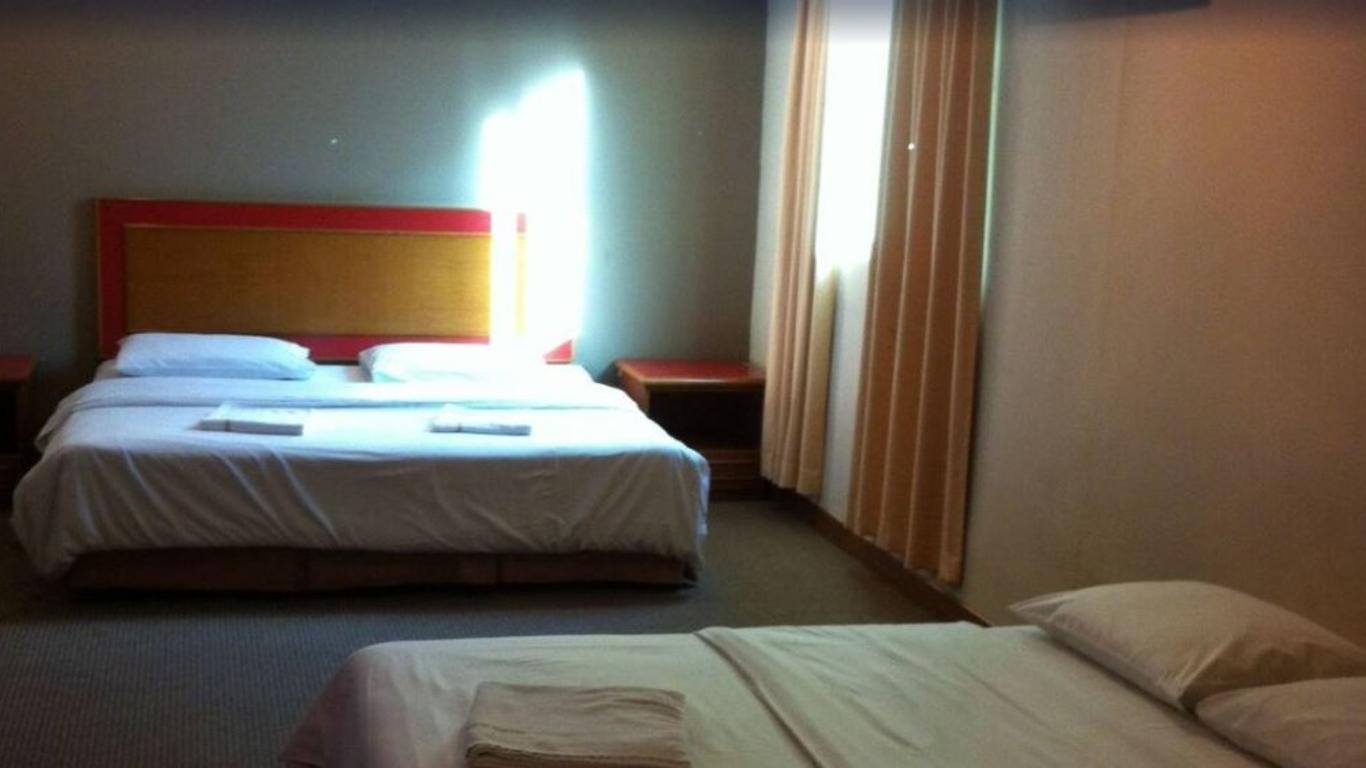 Seri Borneo Hotel
