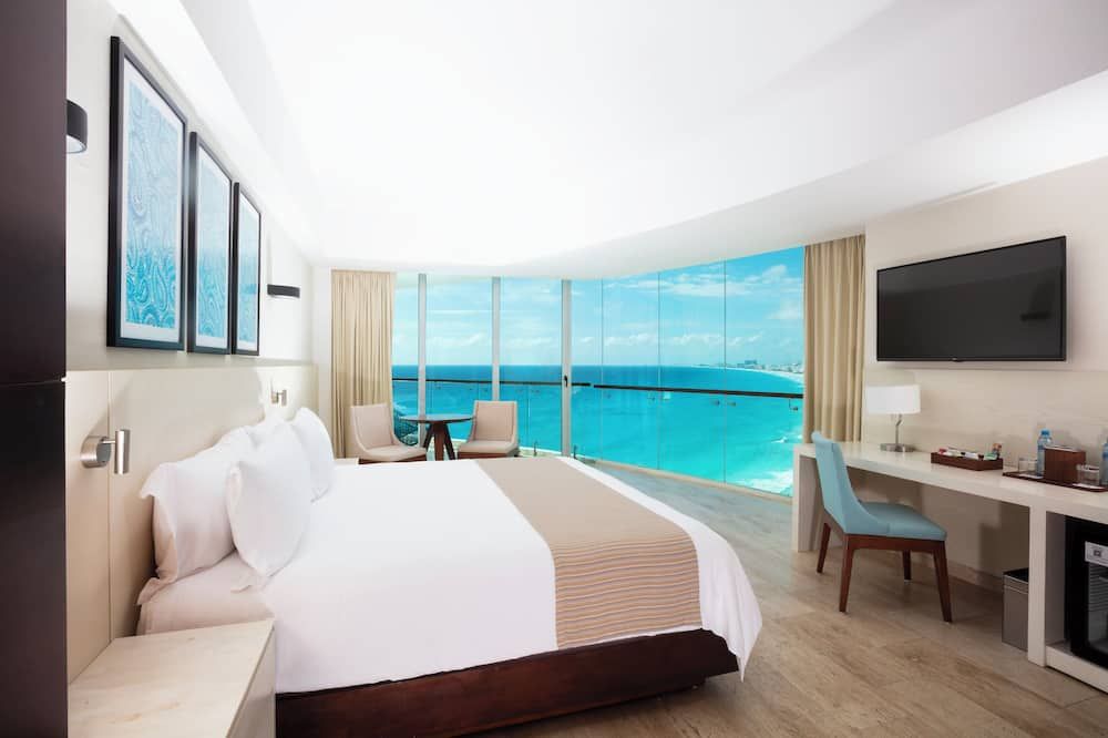 בריכה תמונה