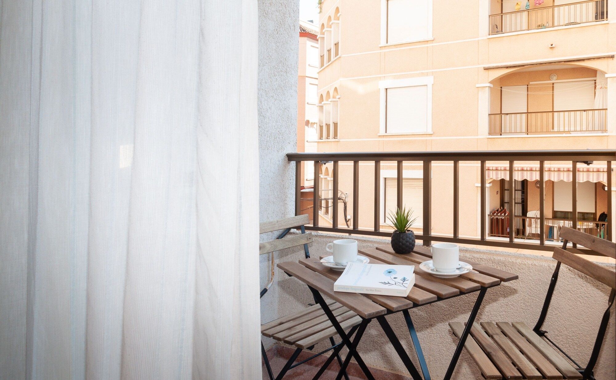 מרפסת תמונה