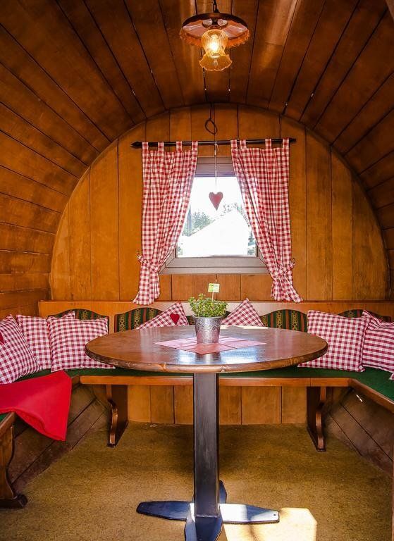 חדר אוכל תמונה