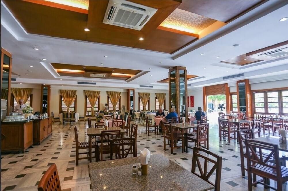 מסעדה תמונה