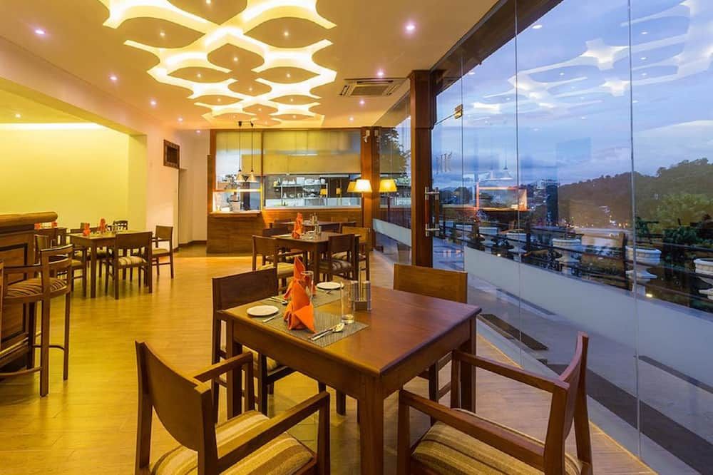 מסעדה תמונה