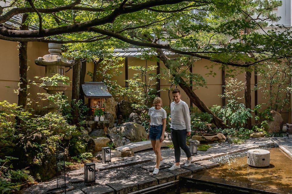 אחר