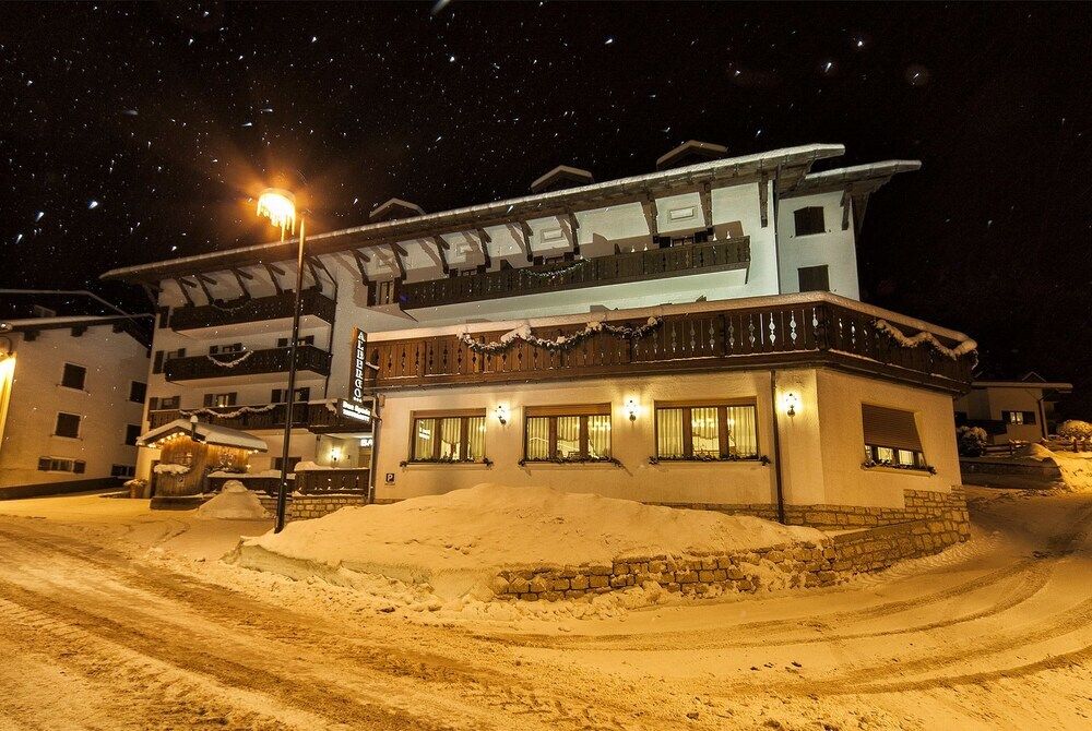 בניין תמונה