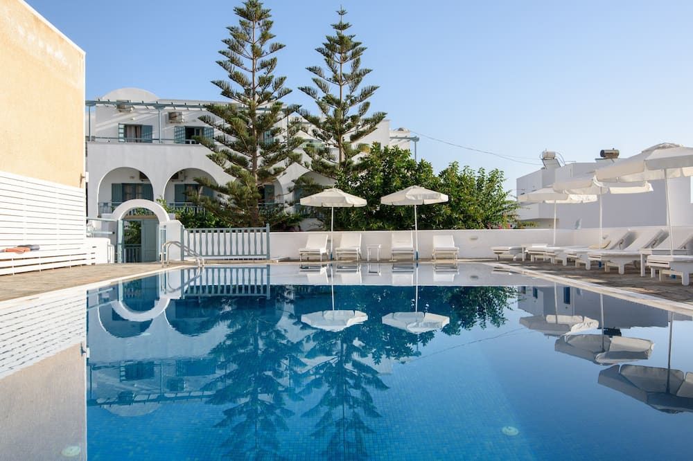 בריכה תמונה