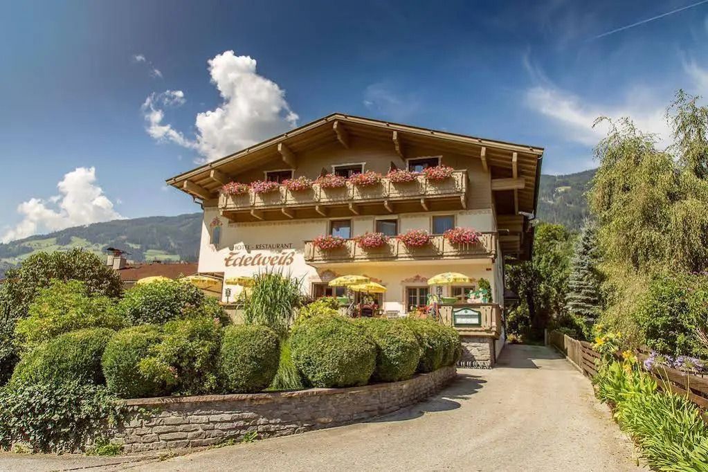 בניין תמונה