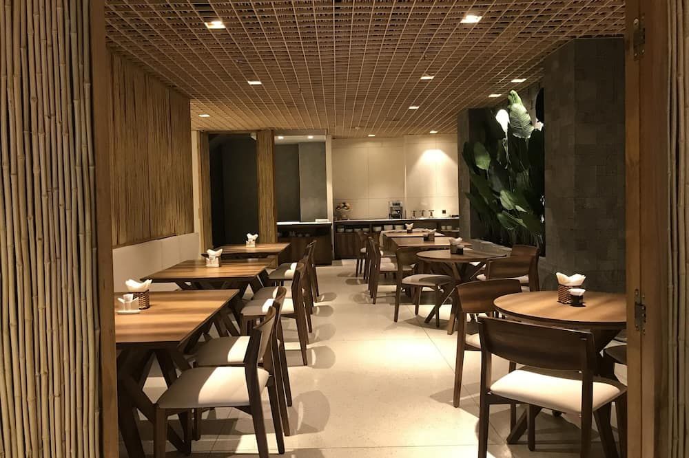 מסעדה תמונה