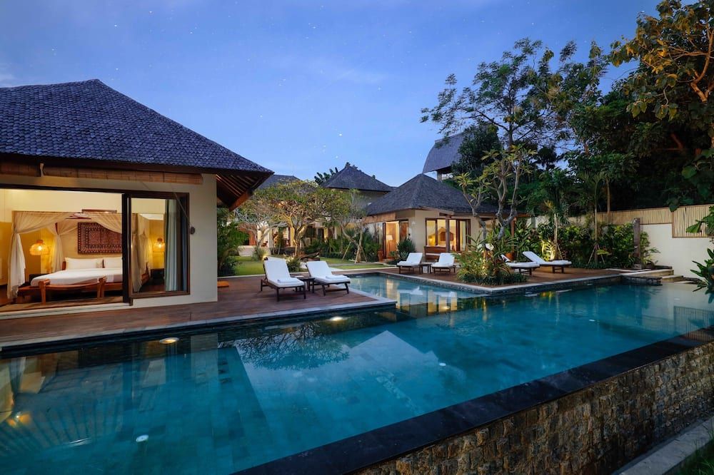 בריכה תמונה