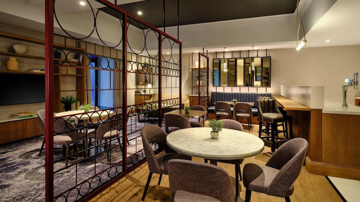 Edinburgh Marriott Hotel Holyrood
