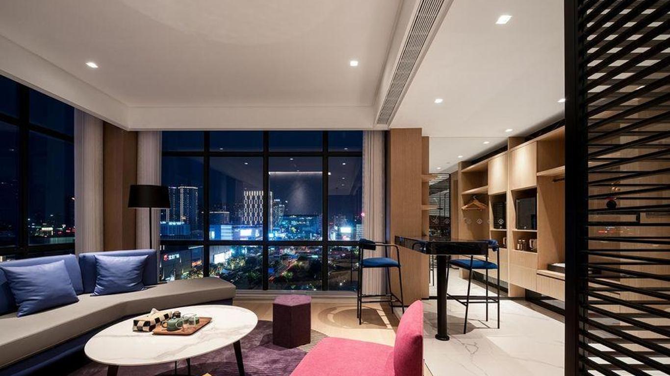 Ningbo Siji Ruili · Cheerlily By Dragon