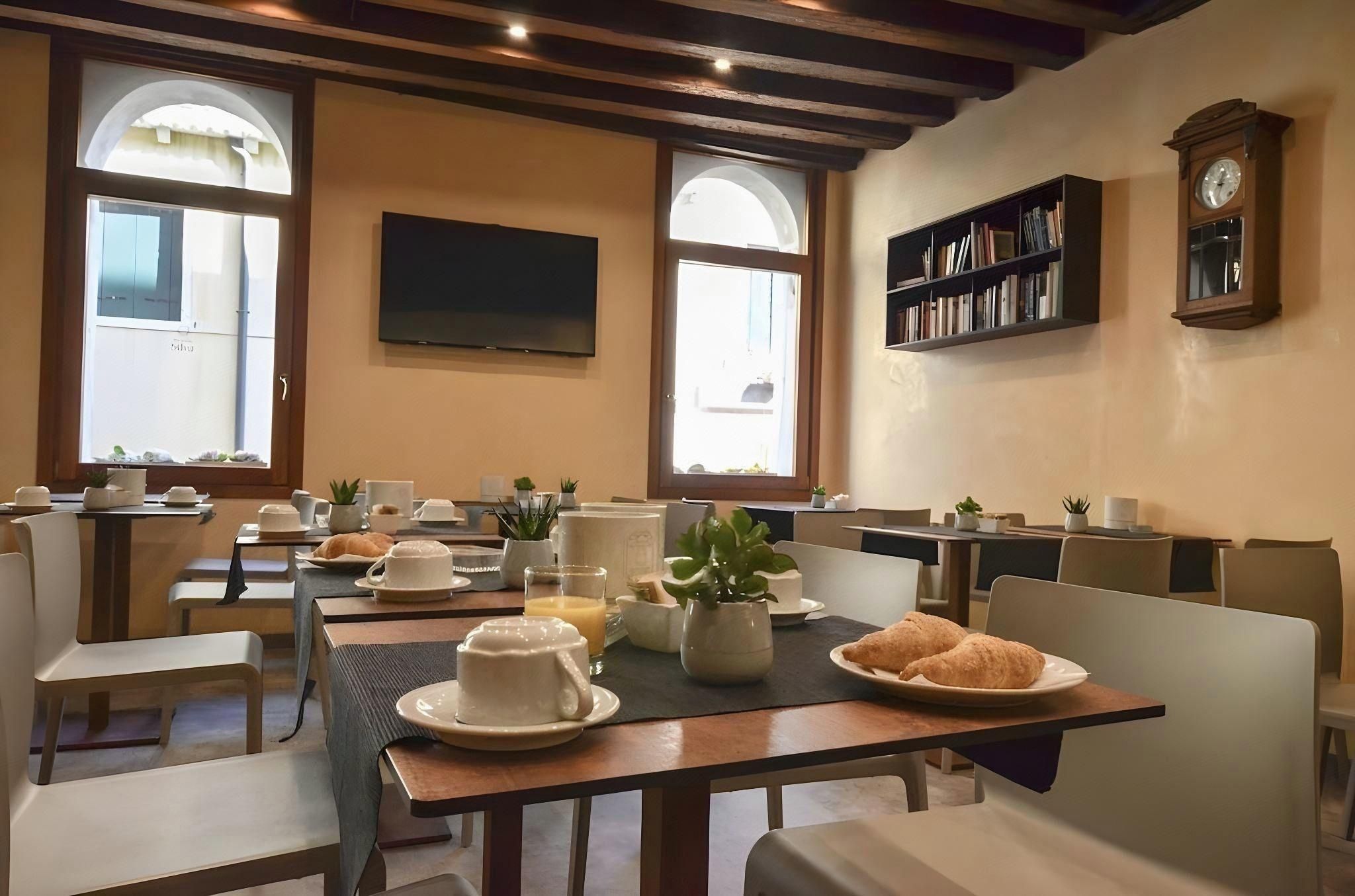 מסעדה תמונה