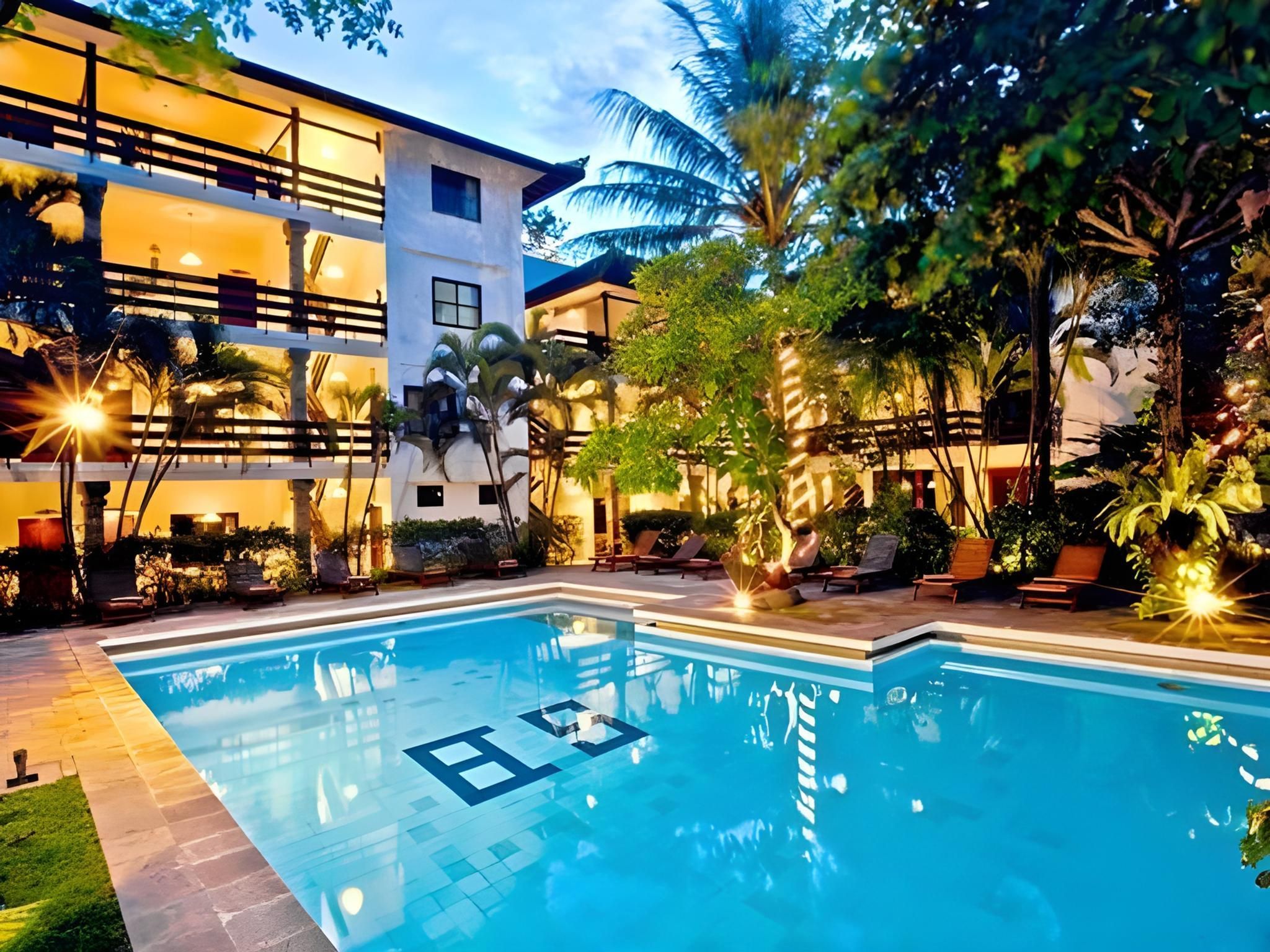 בריכה תמונה