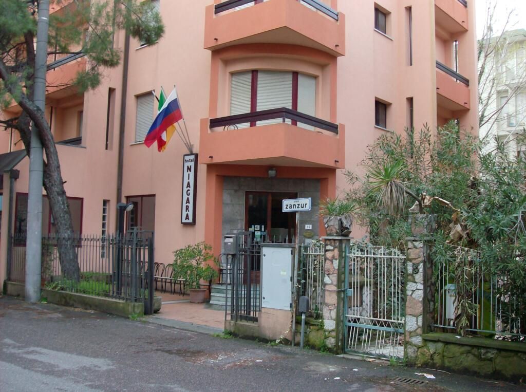 בניין תמונה