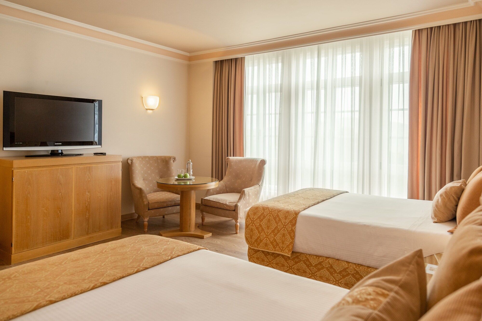 אחר