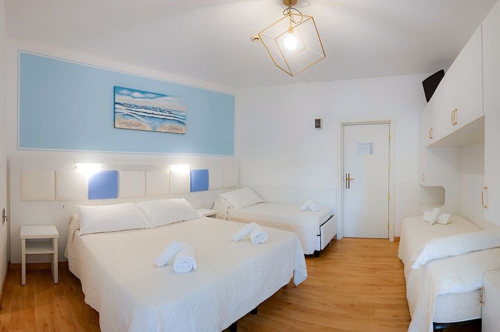 אחר