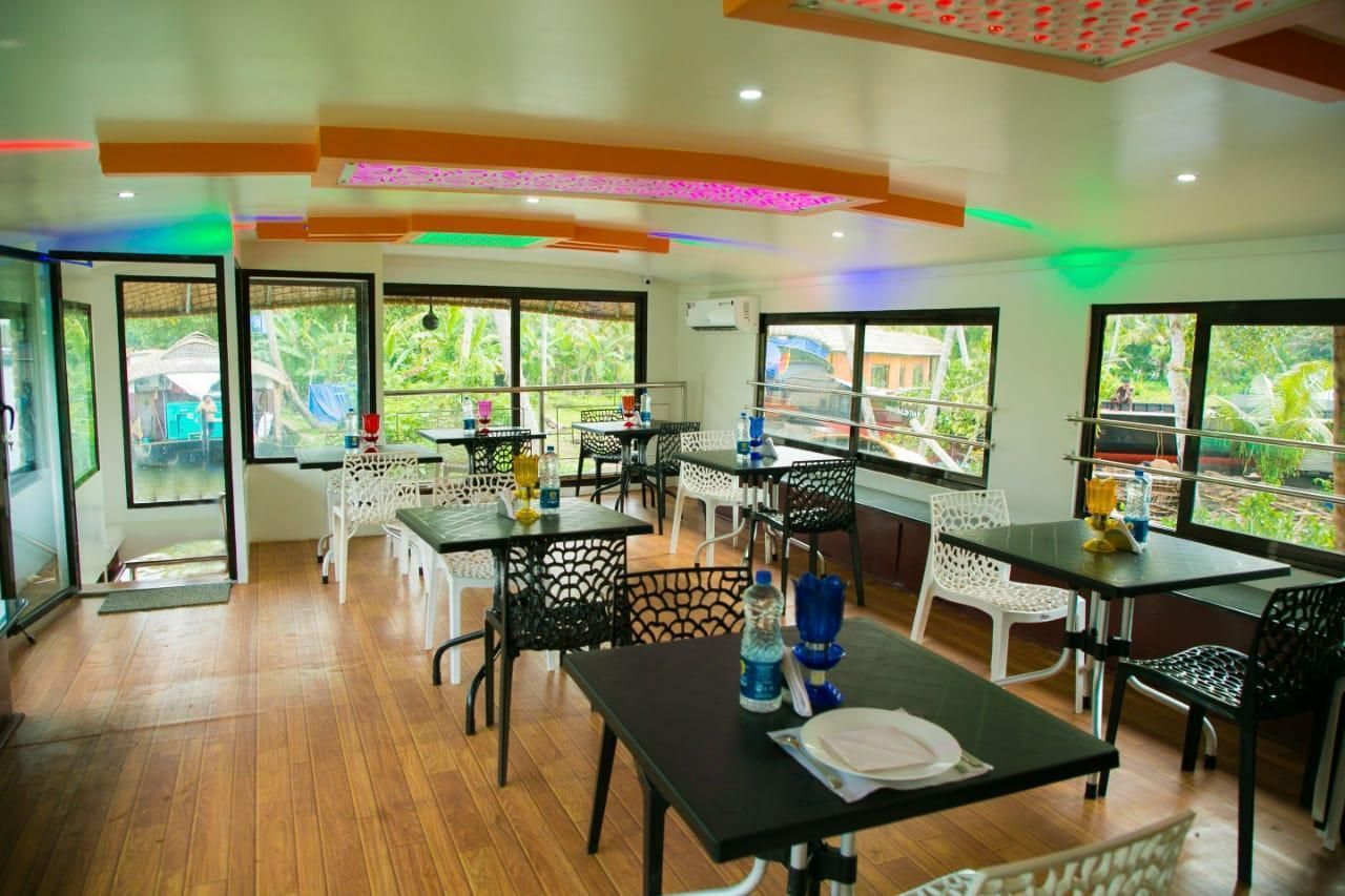 מסעדה תמונה