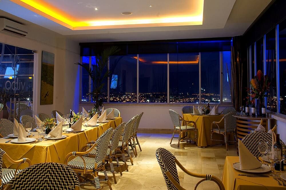 מסעדה תמונה