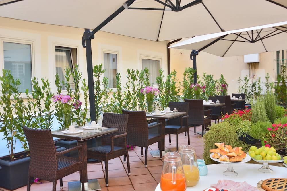 מסעדה תמונה