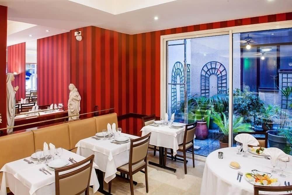 מסעדה תמונה