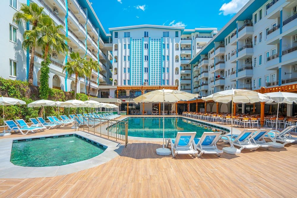 בריכה תמונה