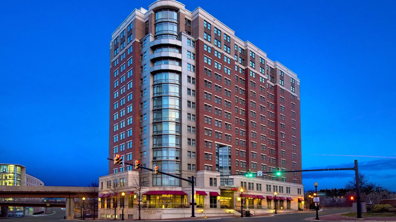 Residence Inn Alexandria Old Town South At Carlyle