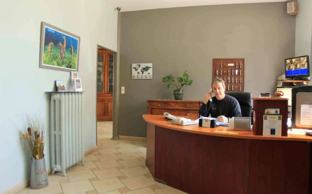 דלפק קבלה תמונה