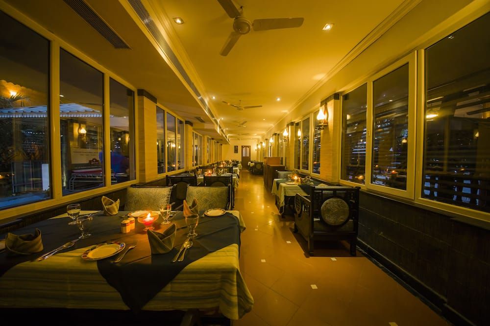 מסעדה תמונה