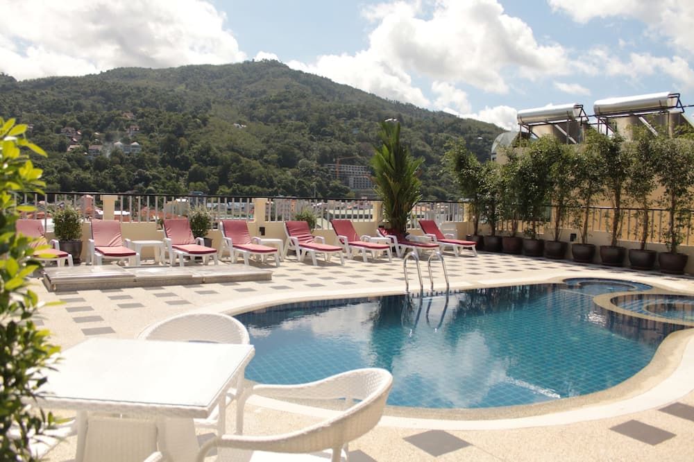 בריכה תמונה