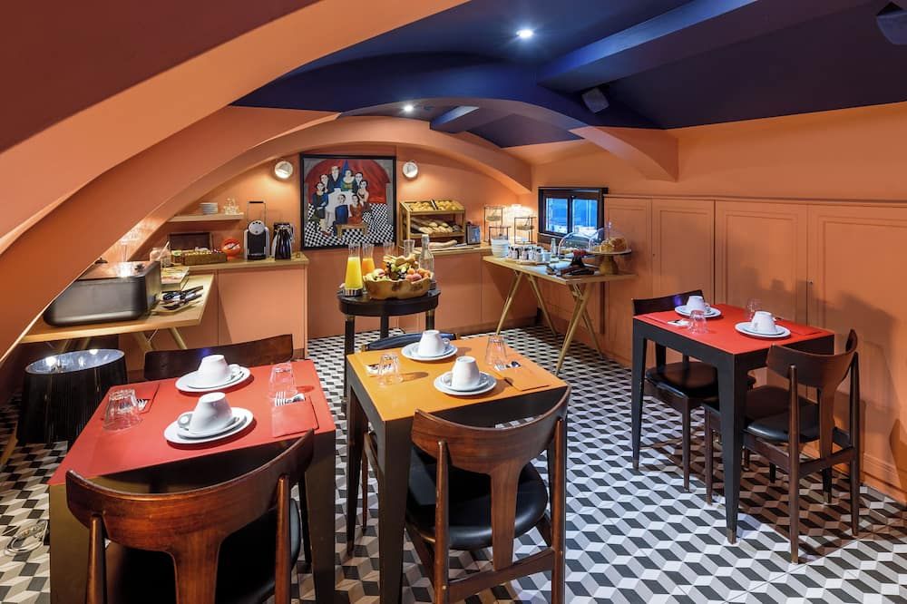 מסעדה תמונה