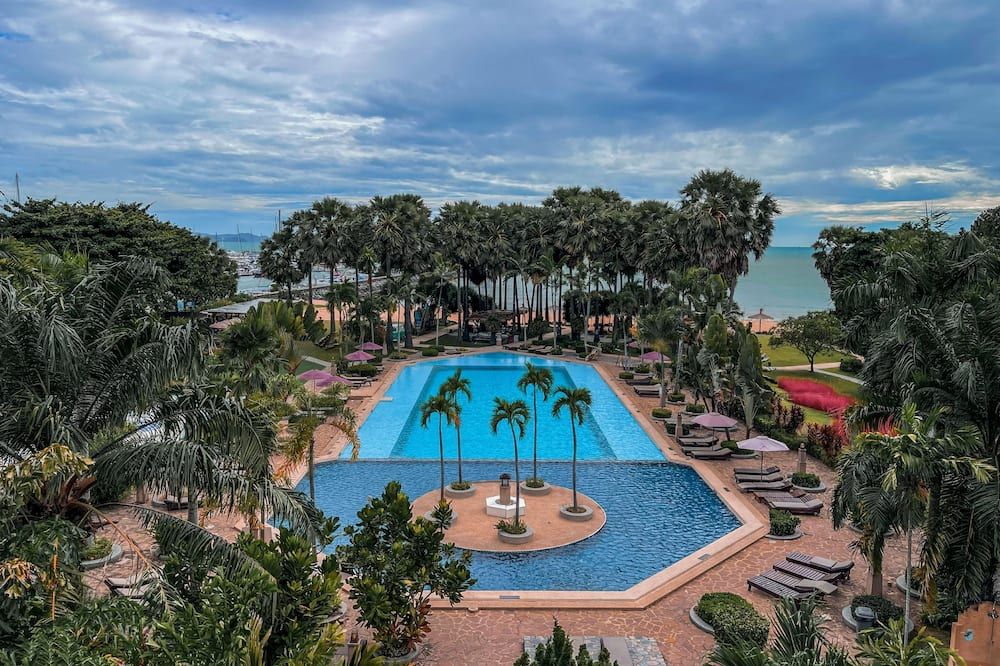 בריכה תמונה