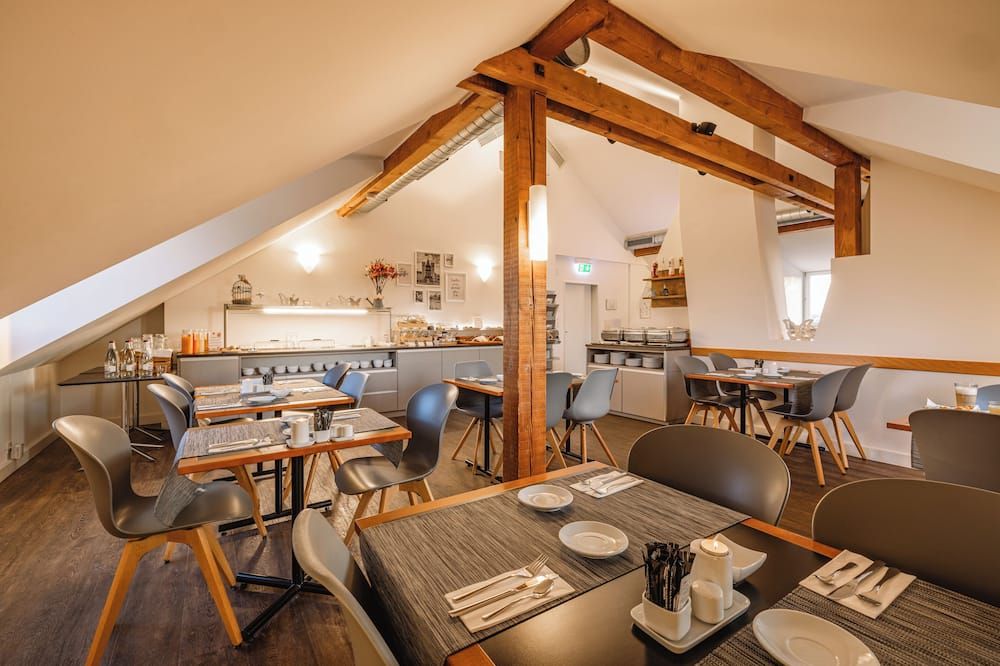 מסעדה תמונה