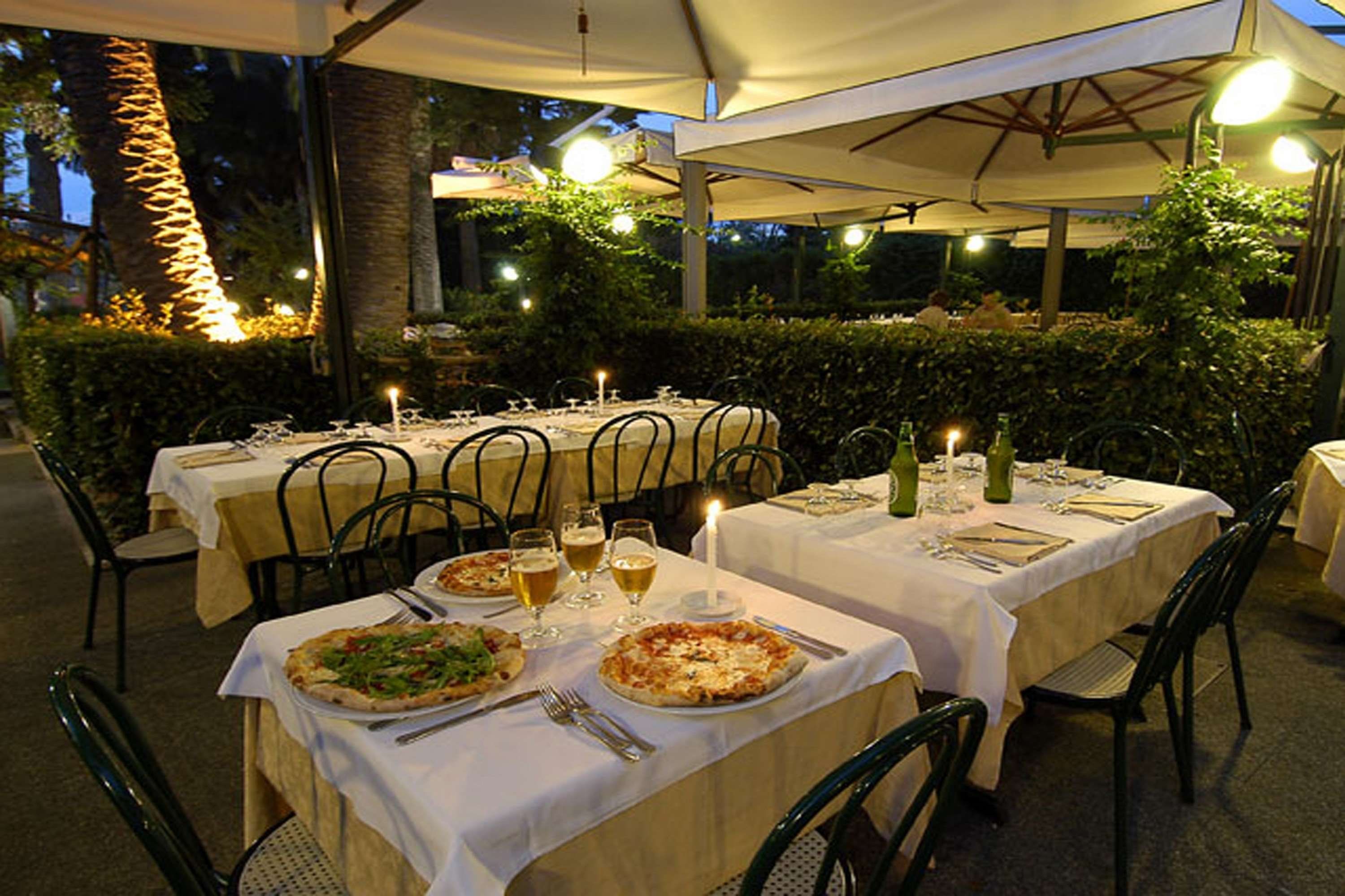 מסעדה תמונה