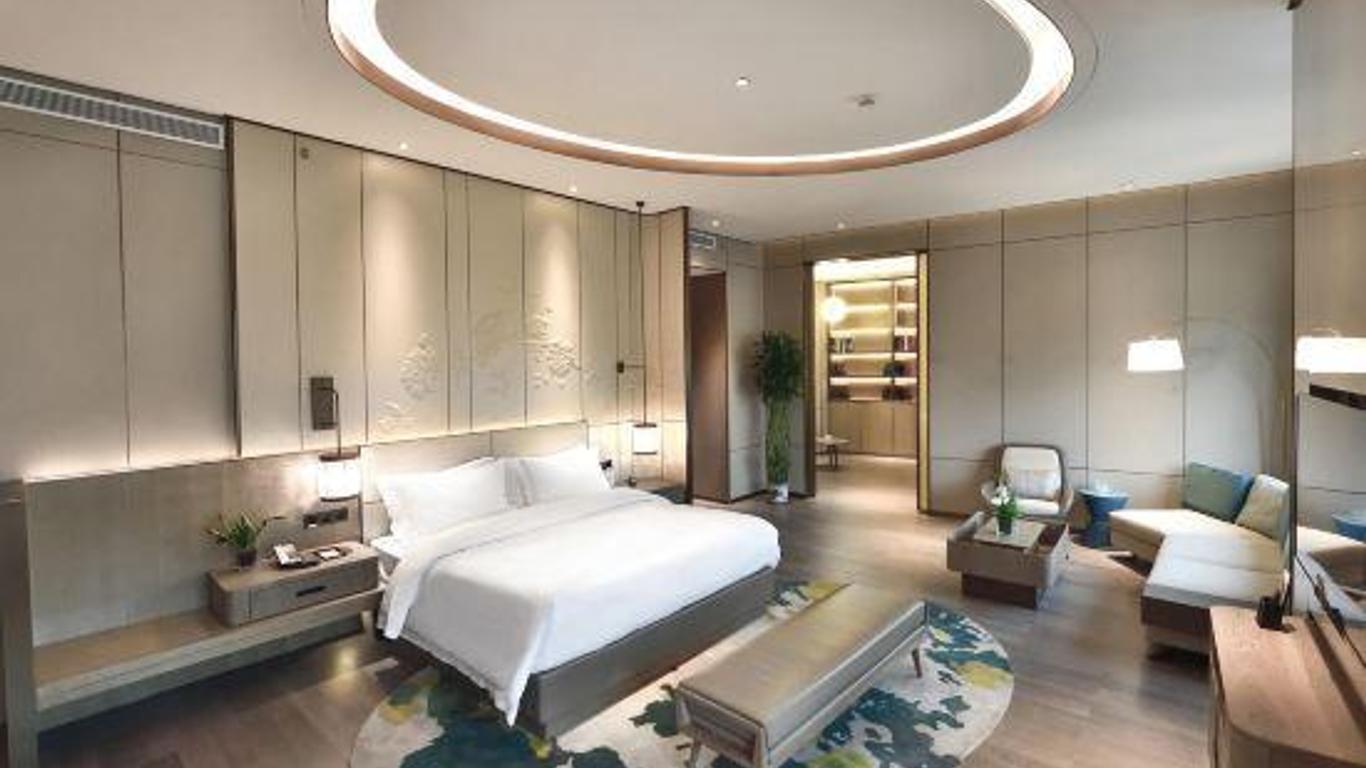 Future Hotel