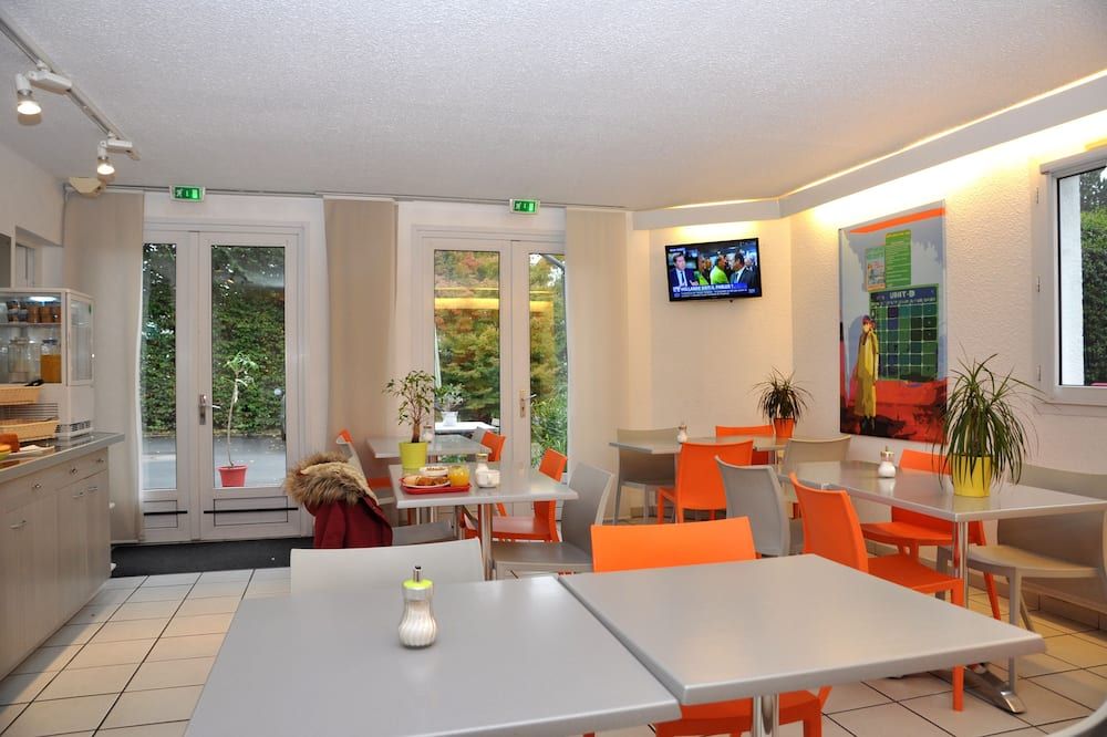 מסעדה תמונה