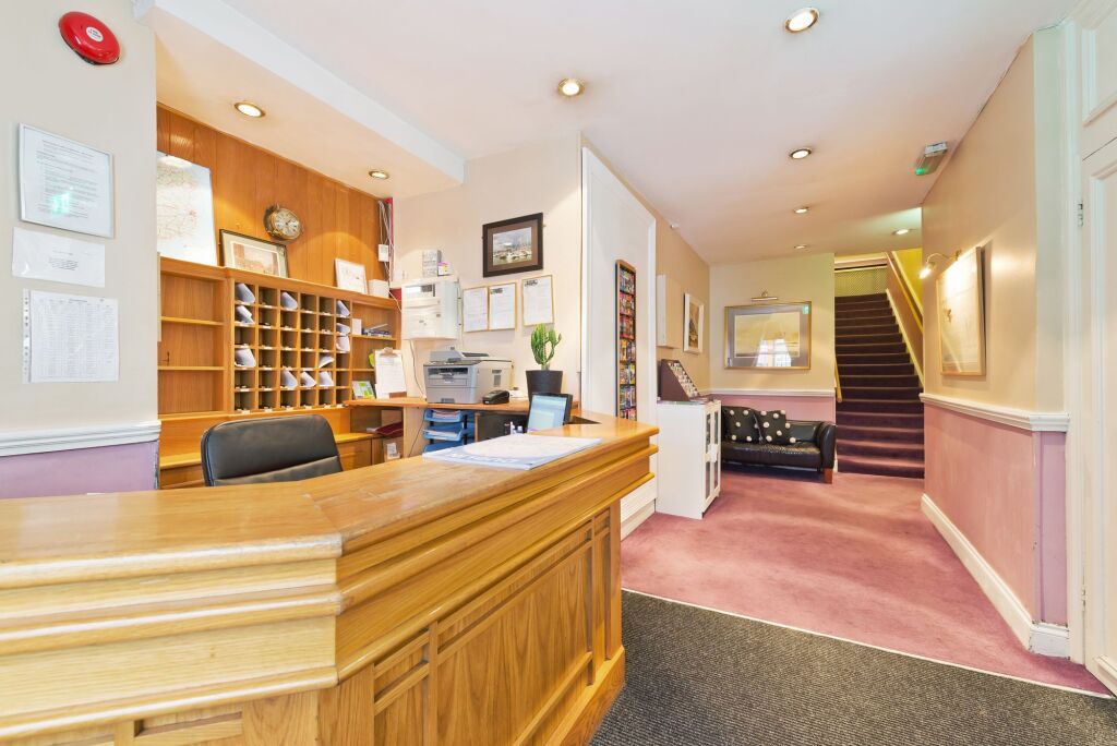 דלפק קבלה תמונה