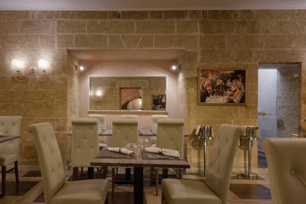 מסעדה תמונה