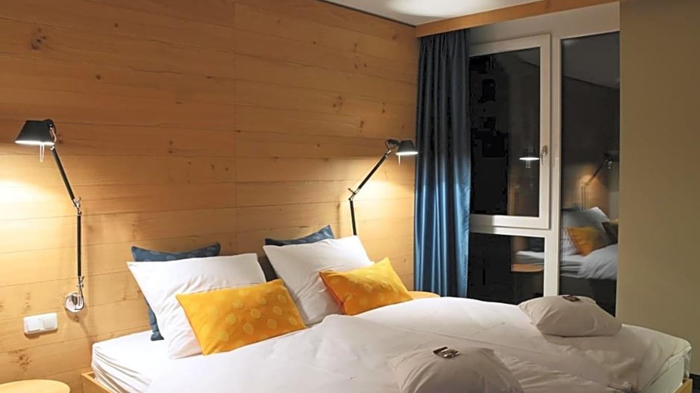 Claudius Hotel
