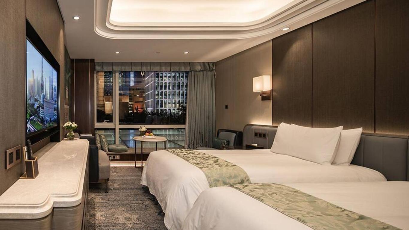 Oriental Riverside Hotel